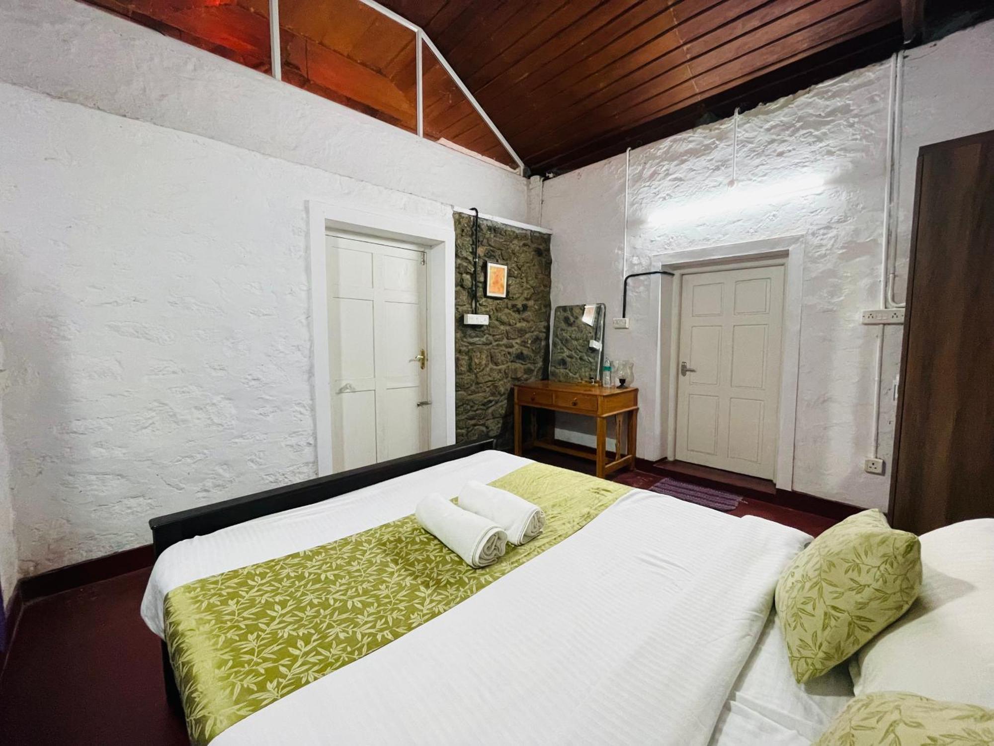 Thottom Stays Private Bungalow มุนนาร์ ภายนอก รูปภาพ