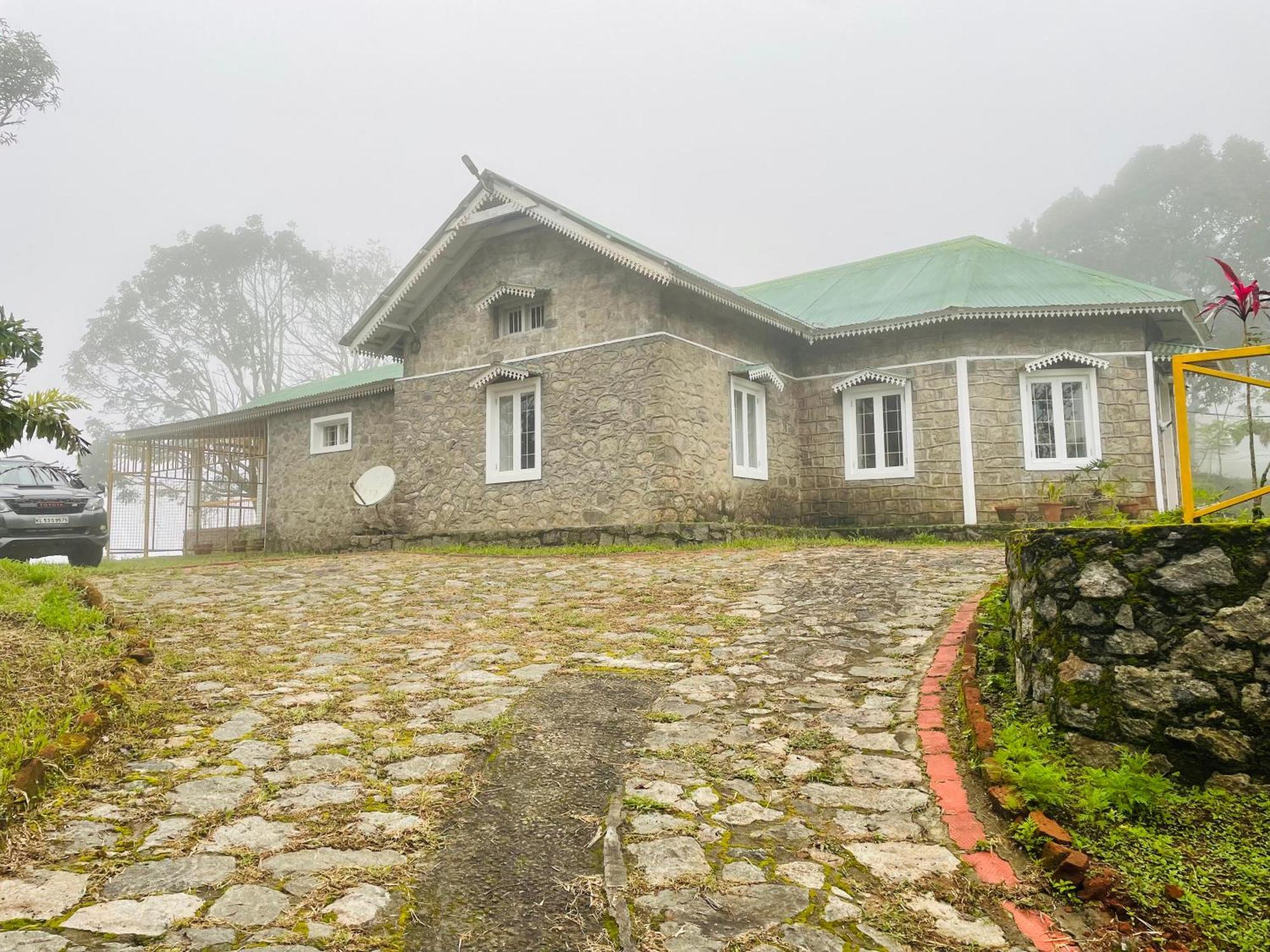 Thottom Stays Private Bungalow มุนนาร์ ภายนอก รูปภาพ